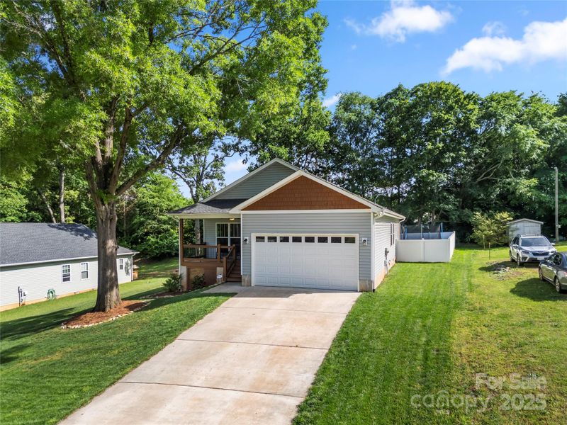 6578 Bopre Ln, Denver, NC 28037