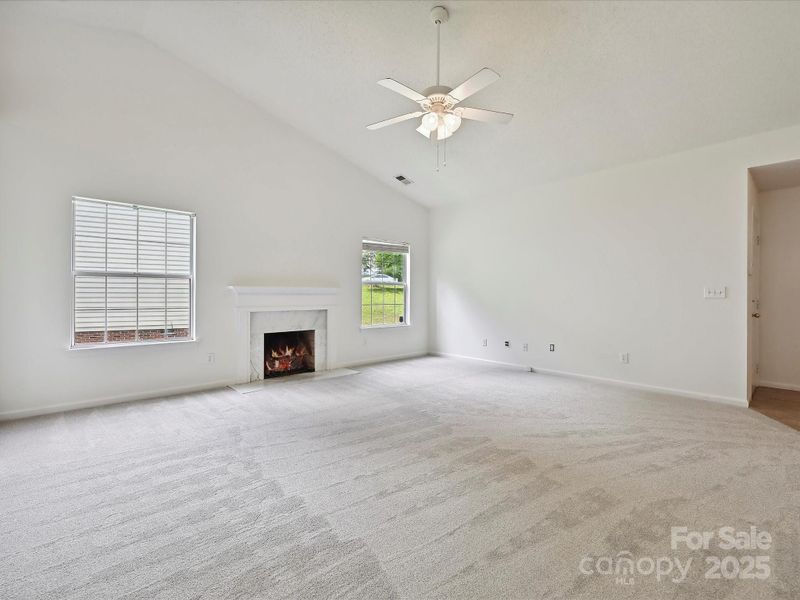 2927 Dubberly Ct, Matthews, NC 28105