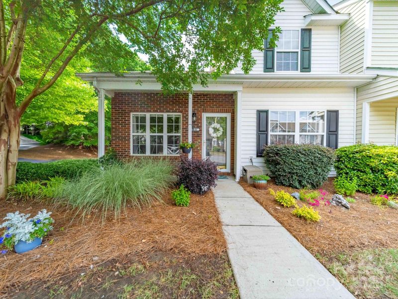 3446 Broadwick St, Charlotte, NC 28213