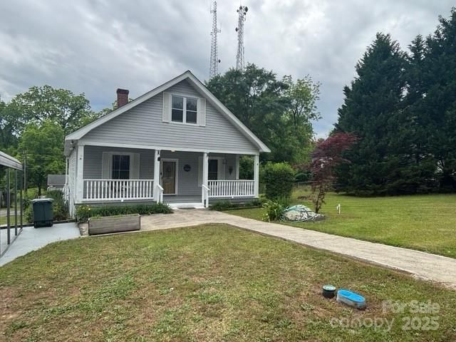 103 Duke St, Great Falls, SC 29055