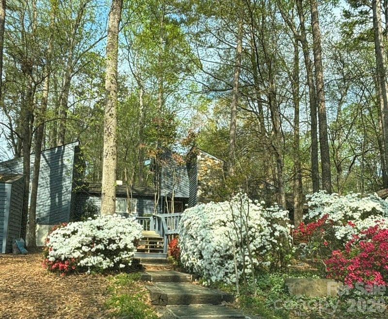 2800 Patio Ln, Gastonia, NC 28056