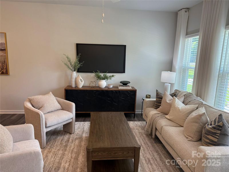 4706 Lakeview Rd #9, Charlotte, NC 28216