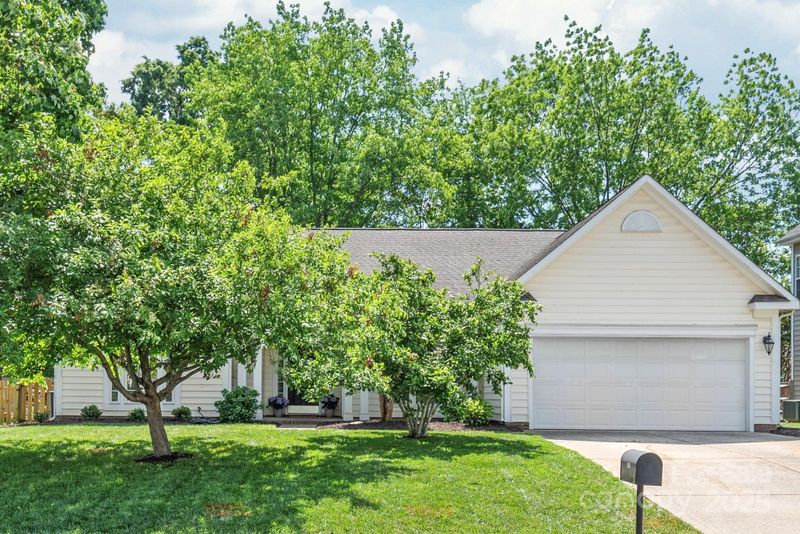 936 Knightsbridge Rd, Fort Mill, SC 29708