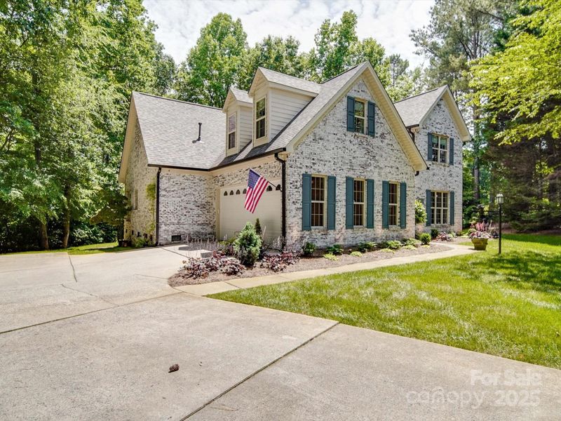 4715 Lenden Hall Ct, Gastonia, NC 28056