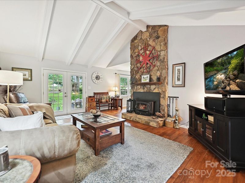 2911 Butter Churn Ln, Matthews, NC 28105