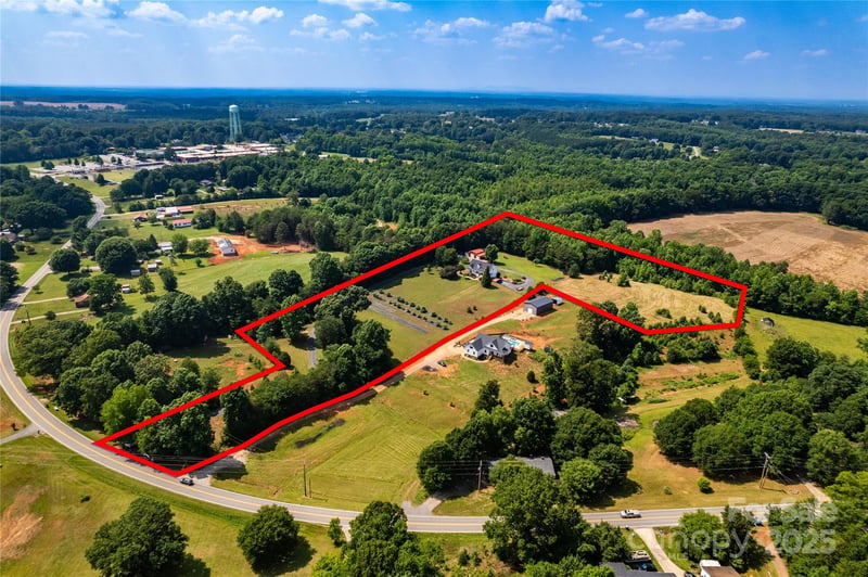 5258 E Bandys Cross Rd, Catawba, NC 28609
