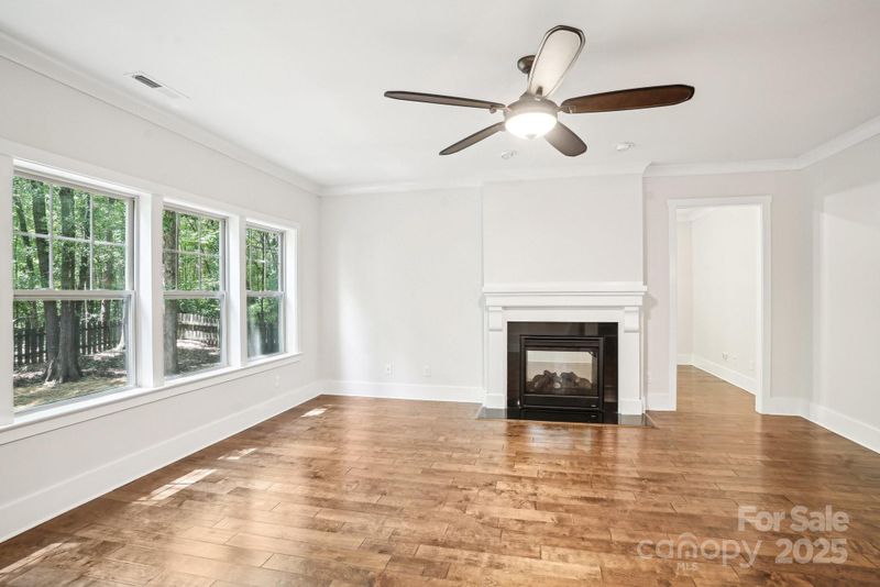 8521 Aspen Ct, Charlotte, NC 28227