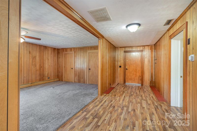 300 Caldwell St, Kannapolis, NC 28083