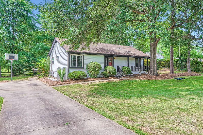 2009 Pinevalley Rd, Rock Hill, SC 29732