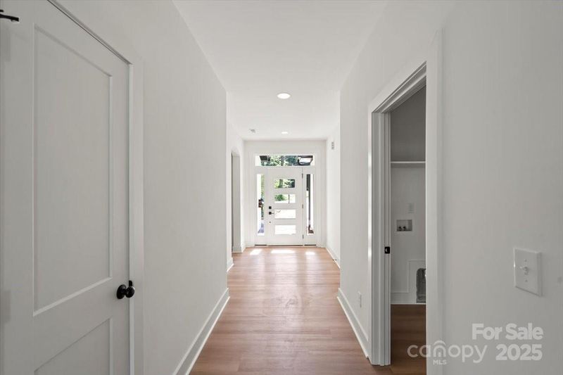 8632 Cedarbrook Dr, Charlotte, NC 28215