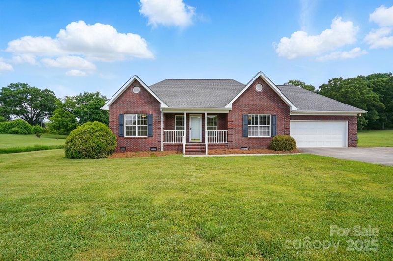 924 Secrest Hill Dr, Monroe, NC 28110