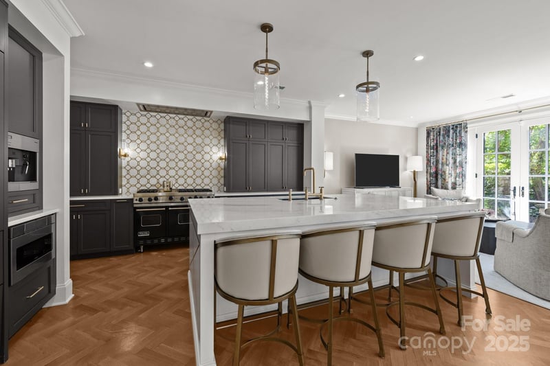 1625 Bibury Ln, Charlotte, NC 28211