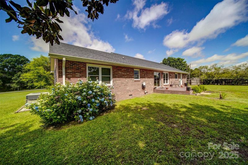 801 Witmore Rd, Wingate, NC 28174