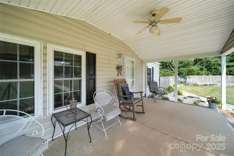 2291 Howell Rd, Midland, NC 28107