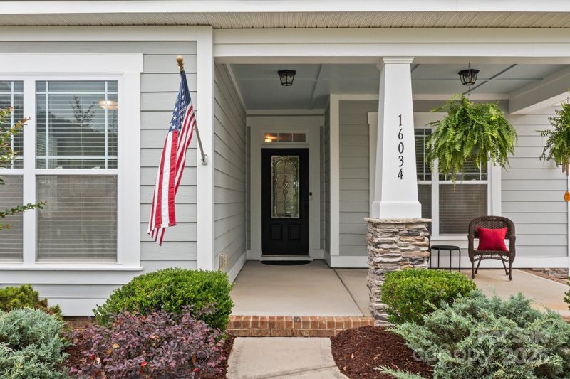 16034 Rushwick Dr, Huntersville, NC 28078