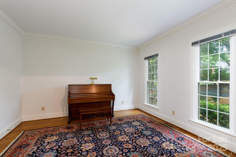 9901 Pallisers Ter, Charlotte, NC 28210