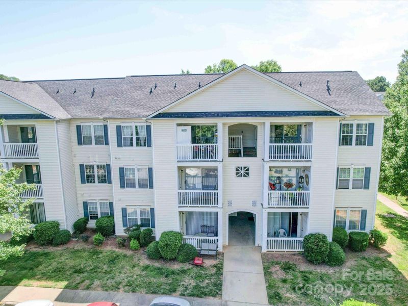 1023 Triece Ln, Charlotte, NC 28215