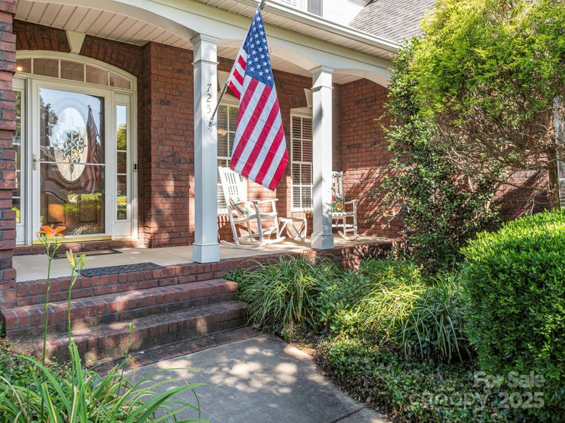 725 Old State St SW, Concord, NC 28027