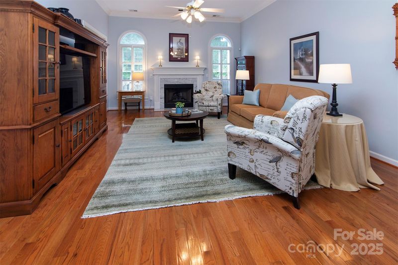 8008 Alba Ct, Charlotte, NC 28269