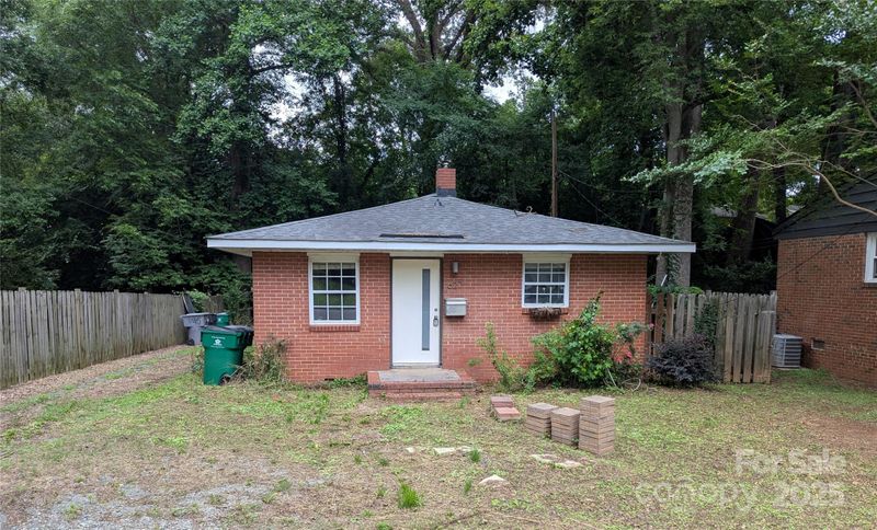 625 Chipley Ave, Charlotte, NC 28205