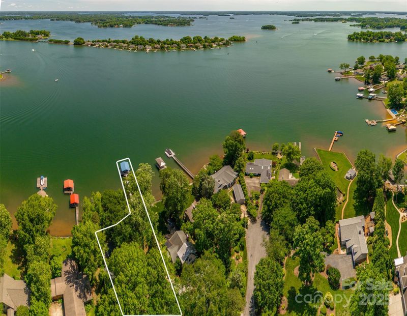 3248 Lake Shore Rd S, Denver, NC 28037