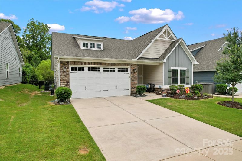5079 Skyfest Dr, Charlotte, NC 28215