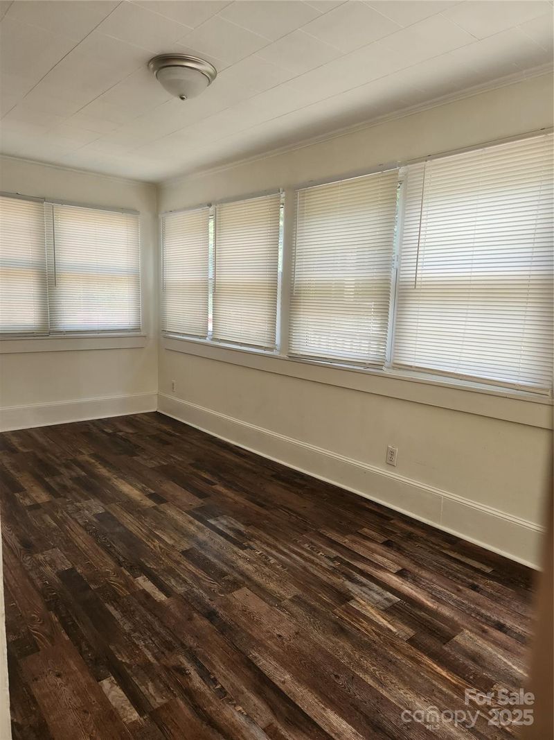 76 Sumner Ave NW, Concord, NC 28027