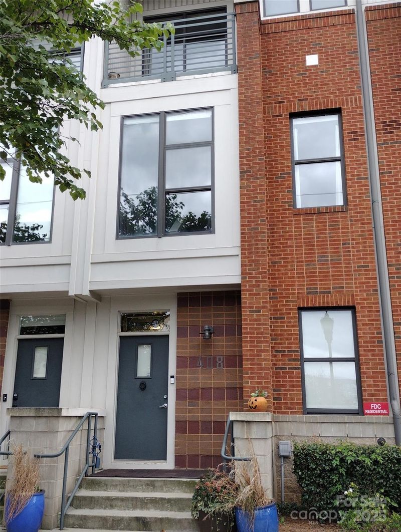 408 N Mcdowell St, Charlotte, NC 28204