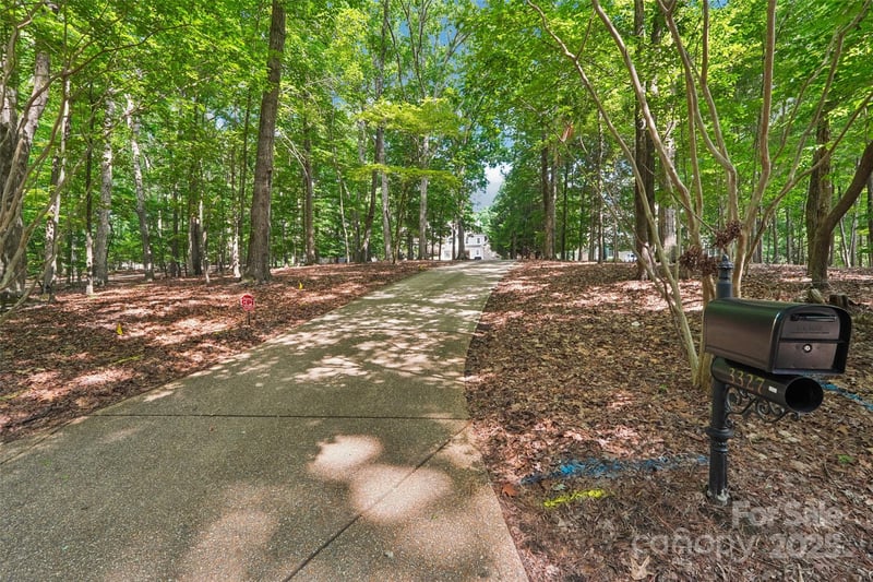 3327 Lakeside Dr, Charlotte, NC 28270