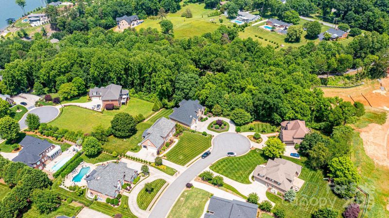 4431 1st Street Dr NW, Hickory, NC 28601