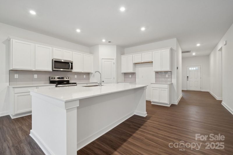 2584 Blue Sky Meadows Dr, Monroe, NC 28110