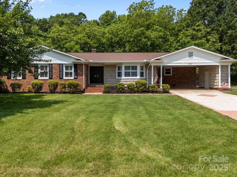 303 Jean Ave, Kannapolis, NC 28083