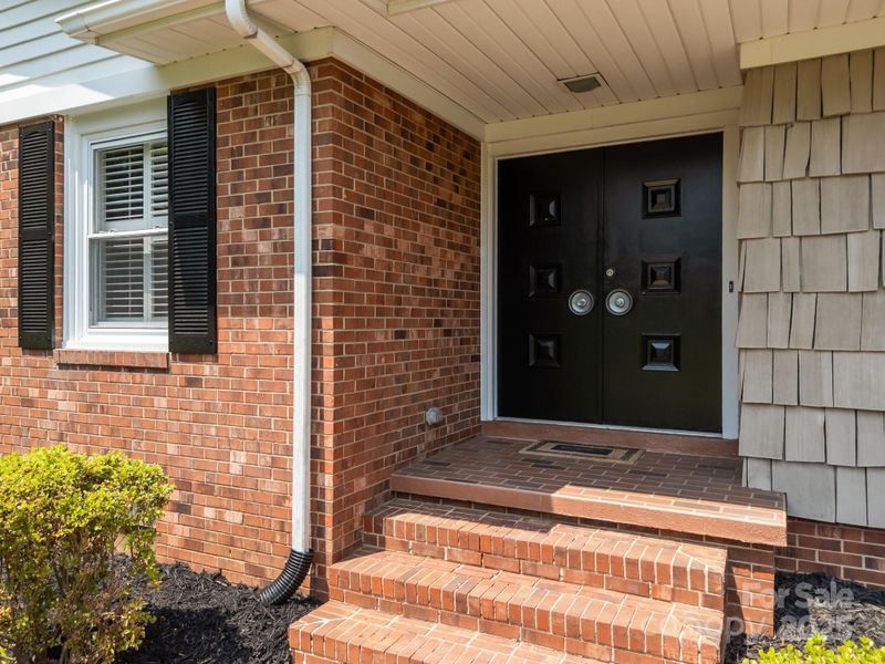 303 Jean Ave, Kannapolis, NC 28083