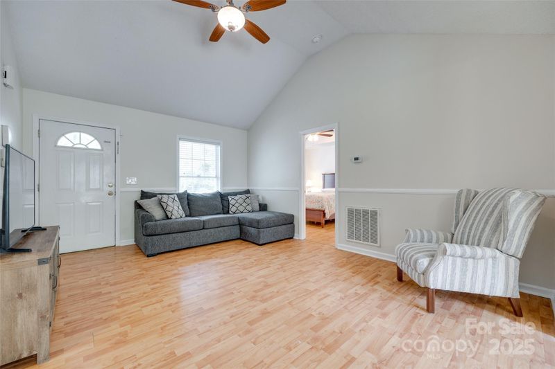 110 Eighth St, York, SC 29745
