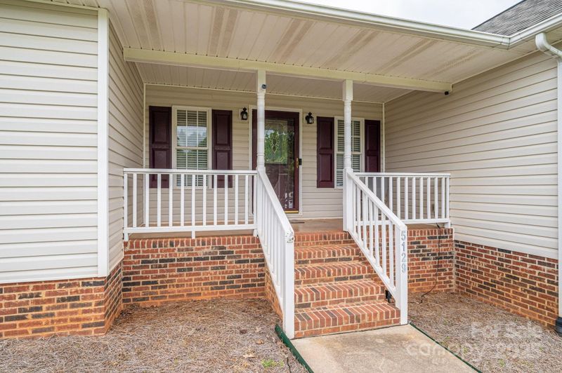 5129 Whitetail Ct, Crouse, NC 28033