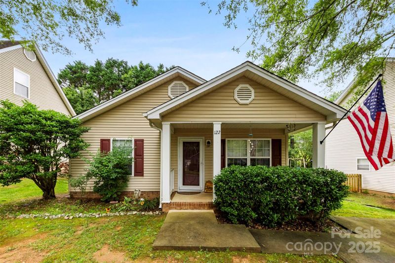 122 Pratt St, Belmont, NC 28012