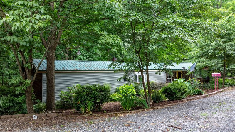 2951 Evergreen Trl, Vale, NC 28168