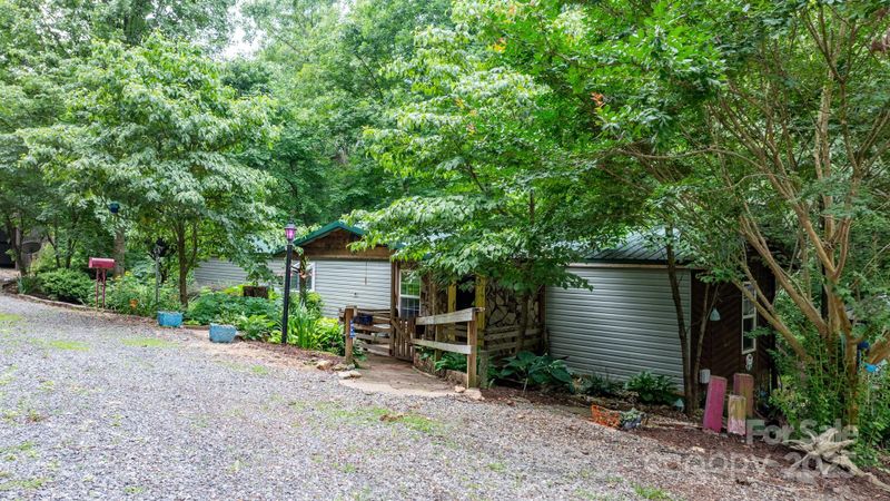 2951 Evergreen Trl, Vale, NC 28168