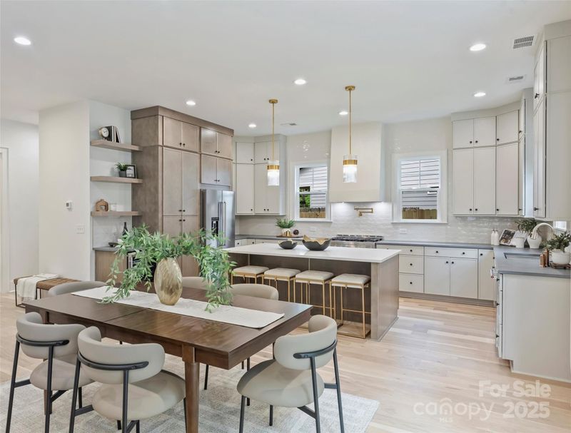 1834 Arnold Dr, Charlotte, NC 28205