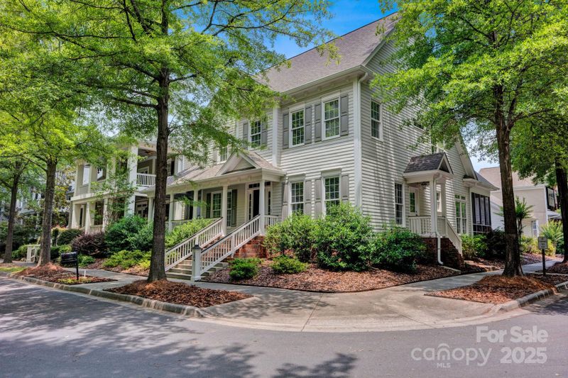104 Edgewater Park St, Davidson, NC 28036
