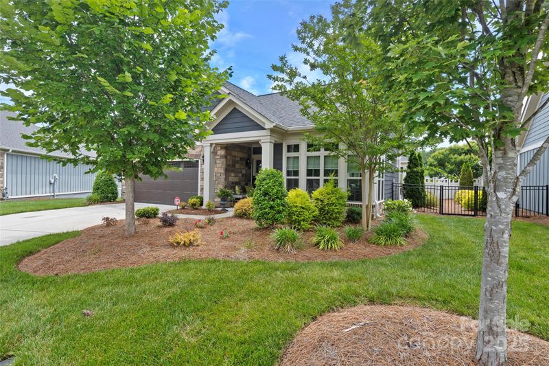 1712 Askern Ct, Waxhaw, NC 28173