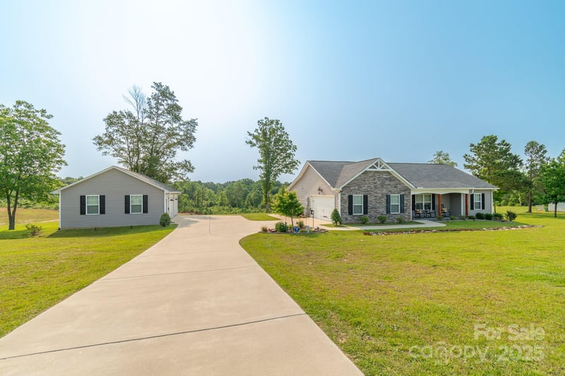 2737 Bobcat Rd, Heath Springs, SC 29058