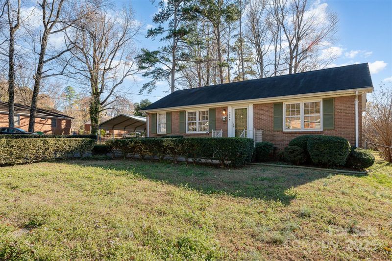 2809 Markland Dr, Charlotte, NC 28208