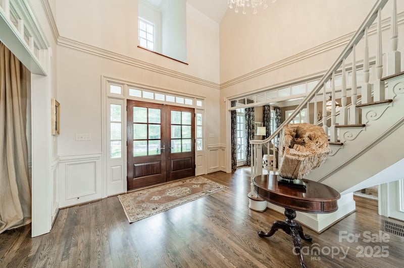 4001 Doves Roost Ct, Charlotte, NC 28211