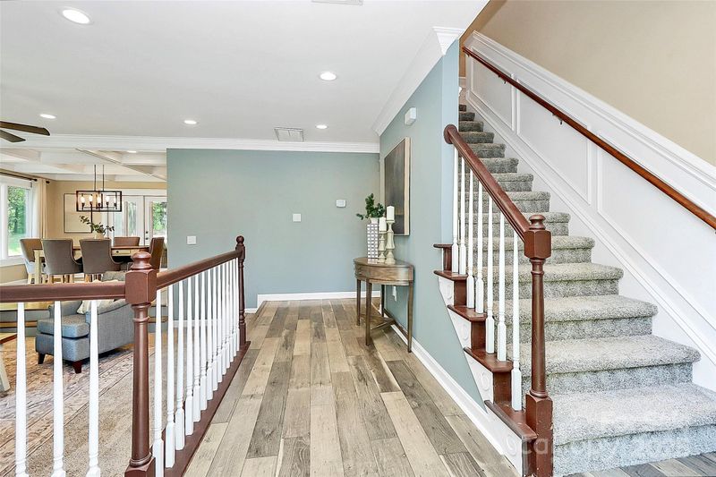 1011 Bydeford Ct, Matthews, NC 28105