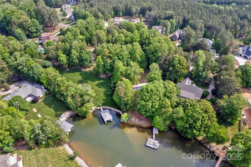 669 Kenway Loop, Mooresville, NC 28117