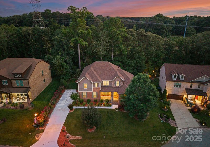 7798 Sand Trap Ln, Stanley, NC 28164