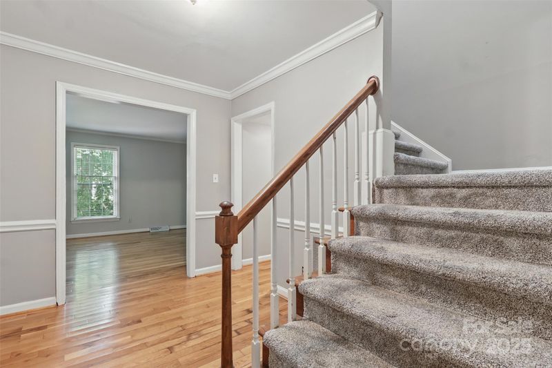 1517 E Barden Rd, Charlotte, NC 28226