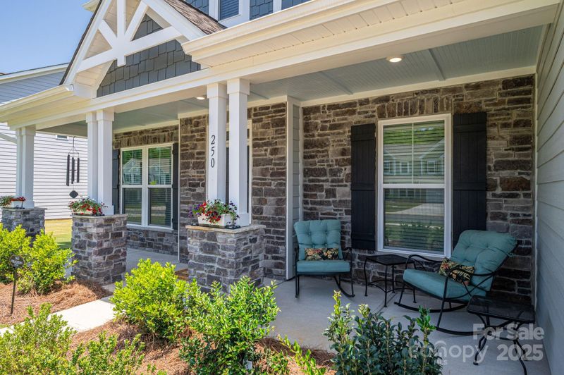 250 Winford Rd, Troutman, NC 28166