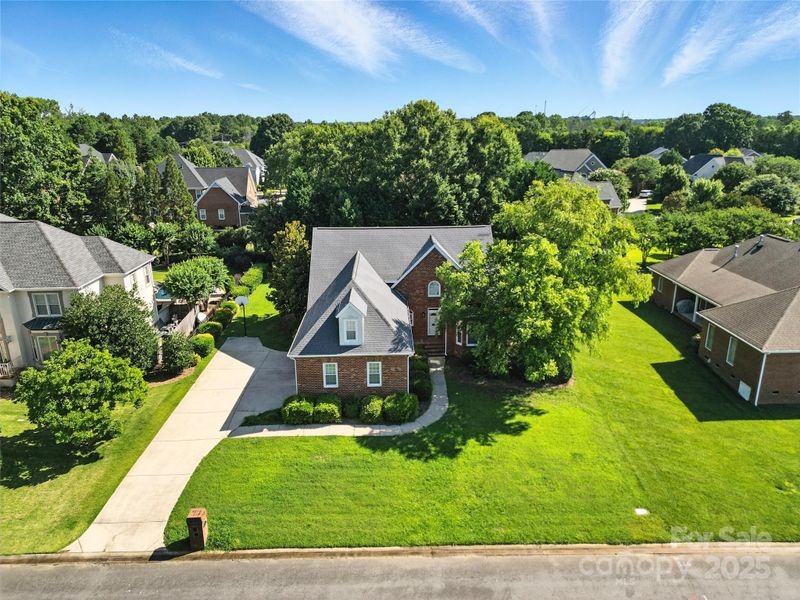 104 Fairwind Ct, Fort Mill, SC 29708